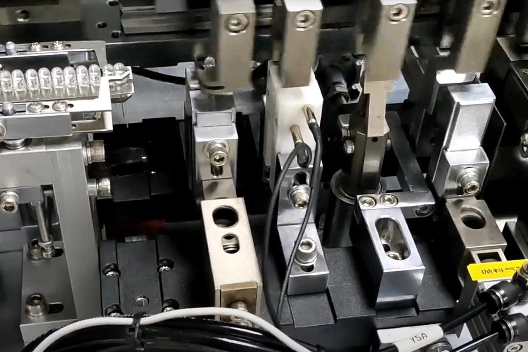 Automated LED Lead Forming Machine